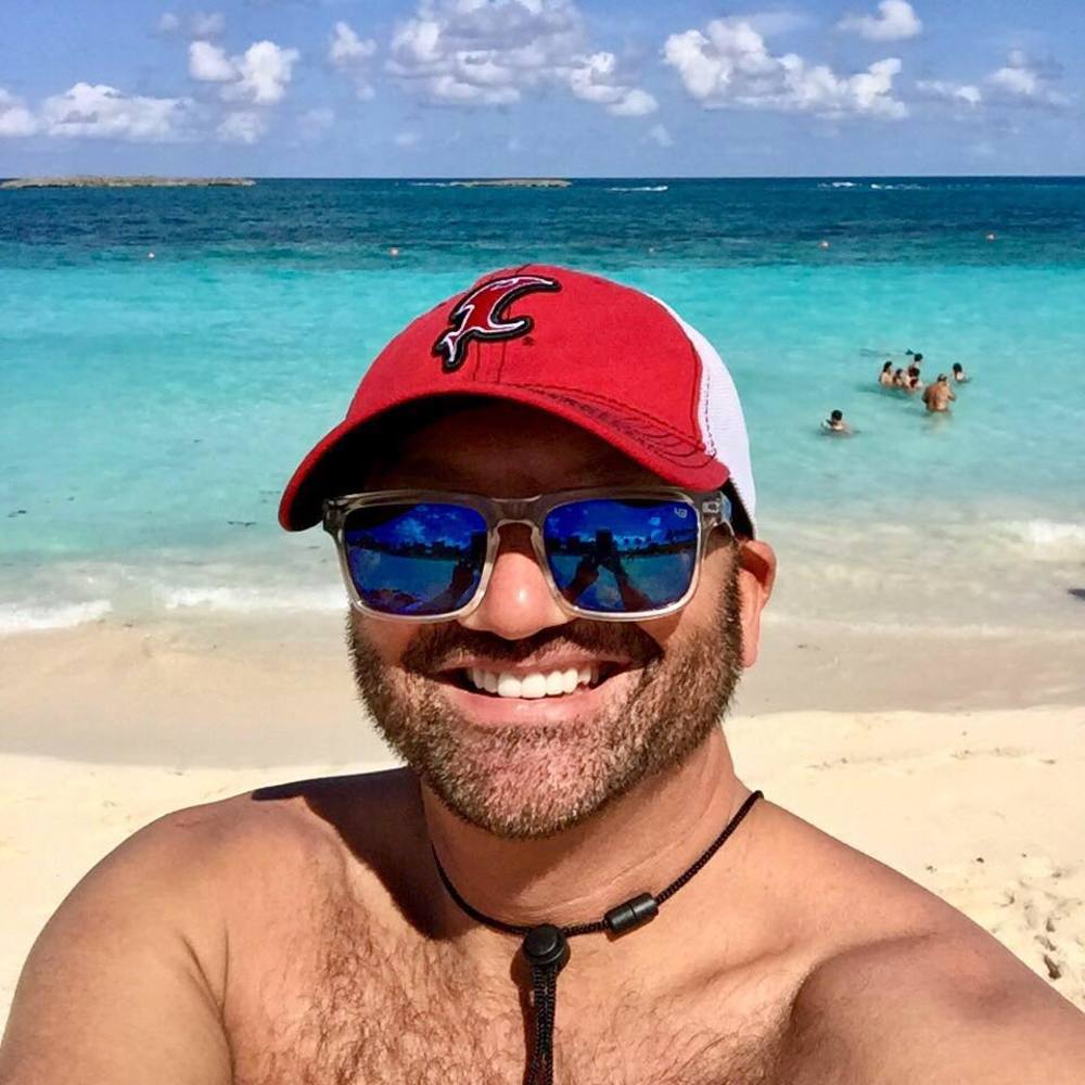 Meet your Posher, Carlton